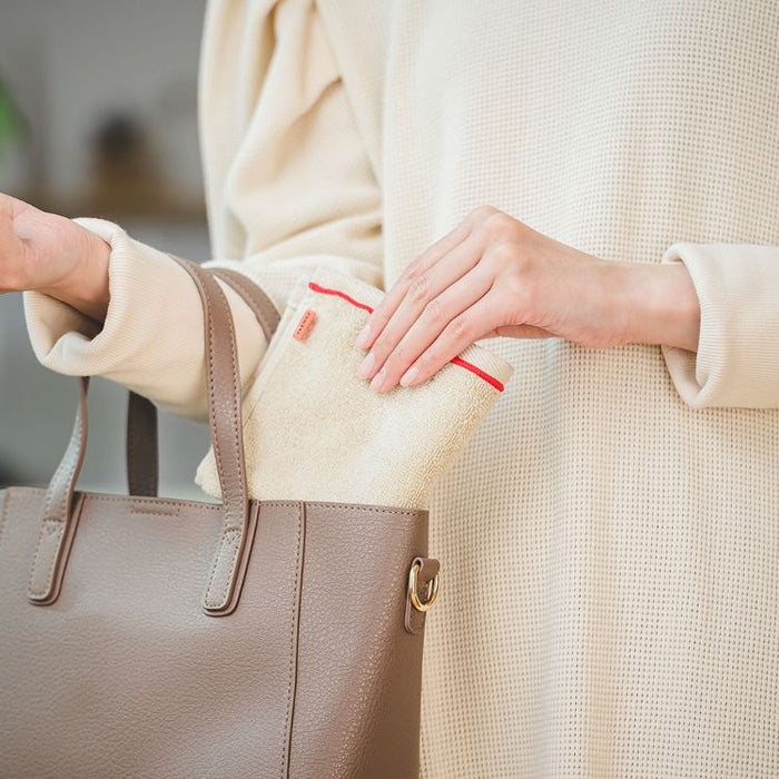 おしゃれなハンドタオル〈ベージュ〉3枚セット異なる肌触りのタオルハンカチ